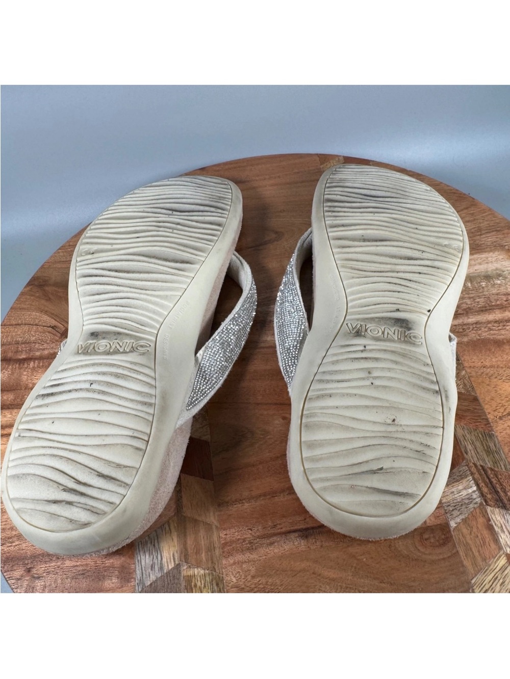 Vionic Women's Dillon Orthotic Rhinestone Sandals - Picture 8 of 9